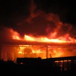 Scheunenbrand - Feuerwehr verhindert Katastrophe